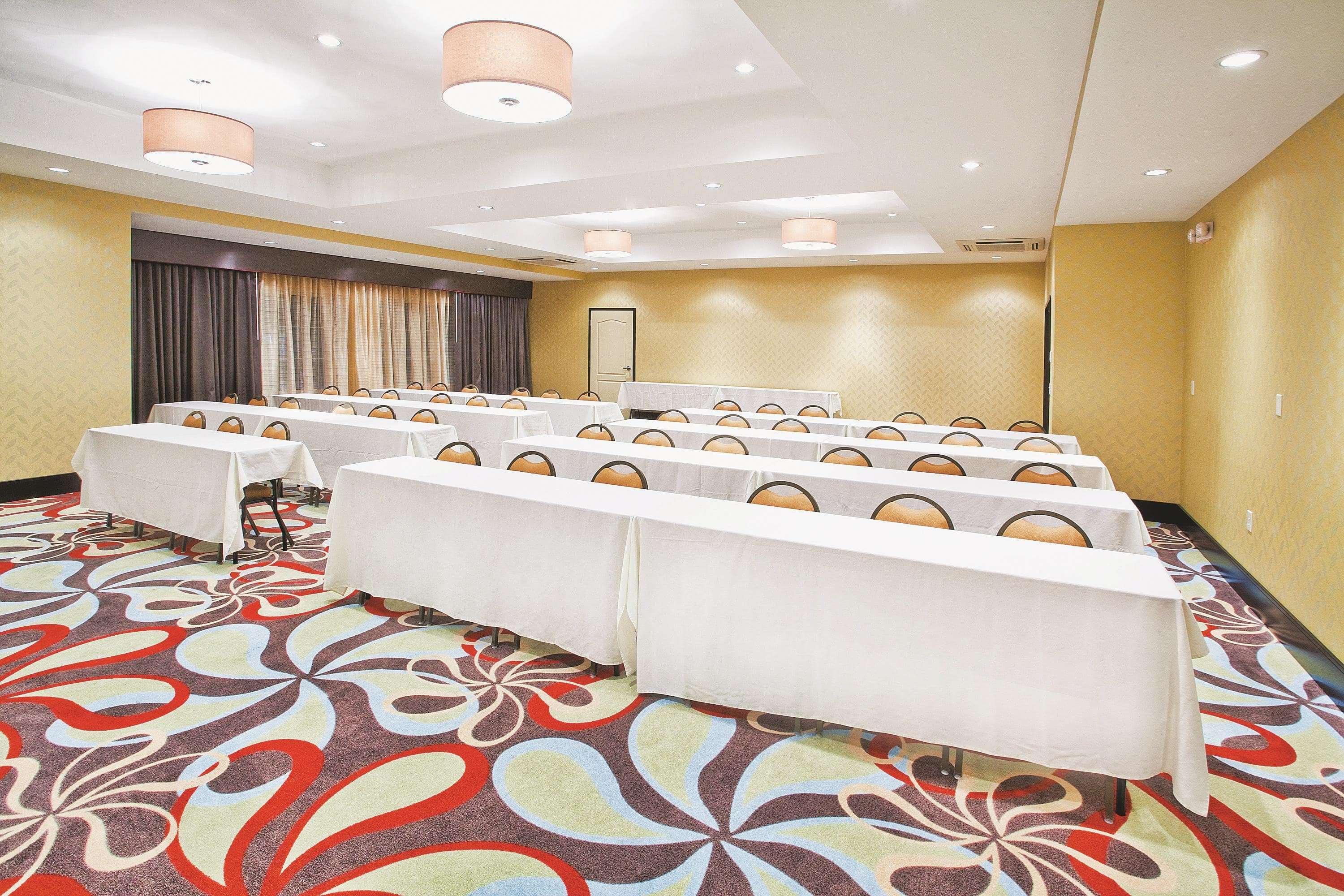 La Quinta By Wyndham Hinesville - Fort Stewart Obchodní fotografie